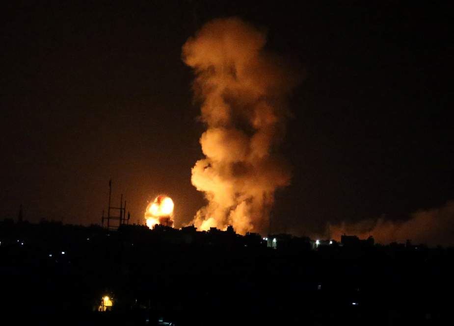 Israeli Jets Bomb East of Gaza.jpg