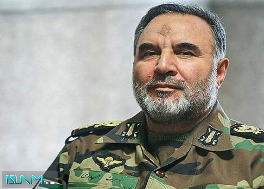 قائد عسكري ايراني: حققنا انجازات طيبة في مجال تصنيع الاسلحة الذكية