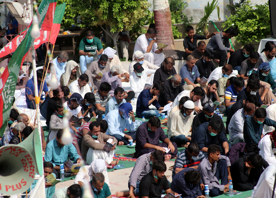 کراچی، آئی ایس او کے تحت دعائے عرفہ کے روح پرور مرکزی اجتماع کی تصویری جھلکیاں