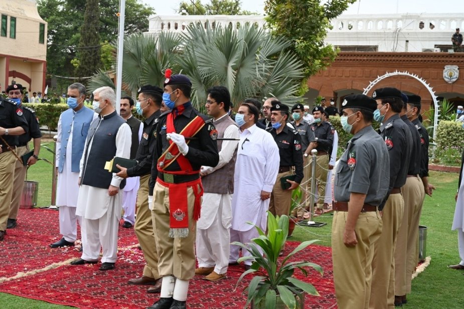 14 اگست یوم آزادی کی مناسبت سے صوبائی سطح پر مرکزی تقریب پولیس لائن پشاور میں منعقد