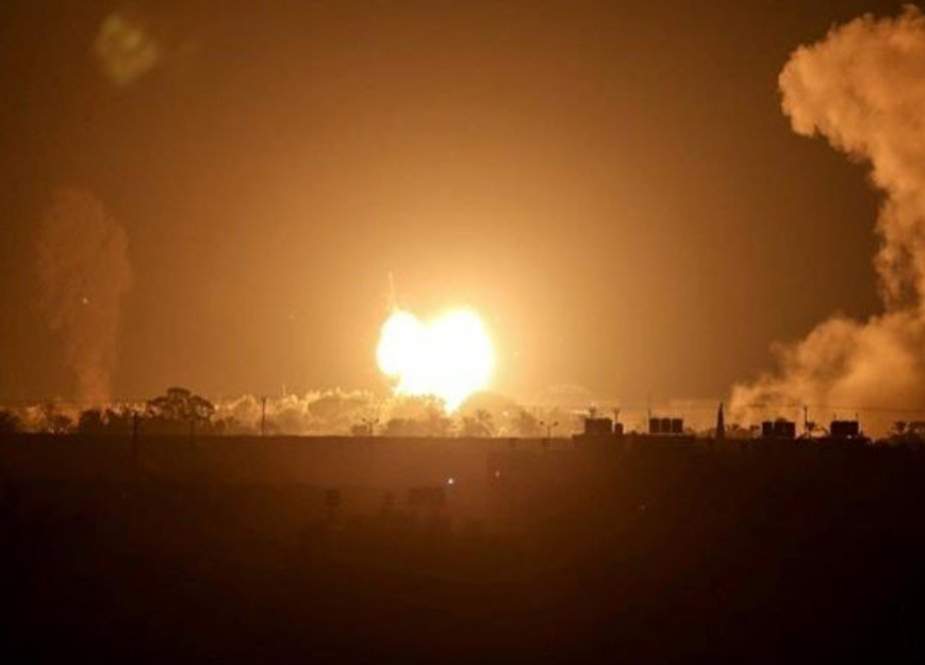 اسرائیل کے جنگی طیاروں کی غزہ پر فضائی بمباری، کئی رہائشی عمارتیں تباہ