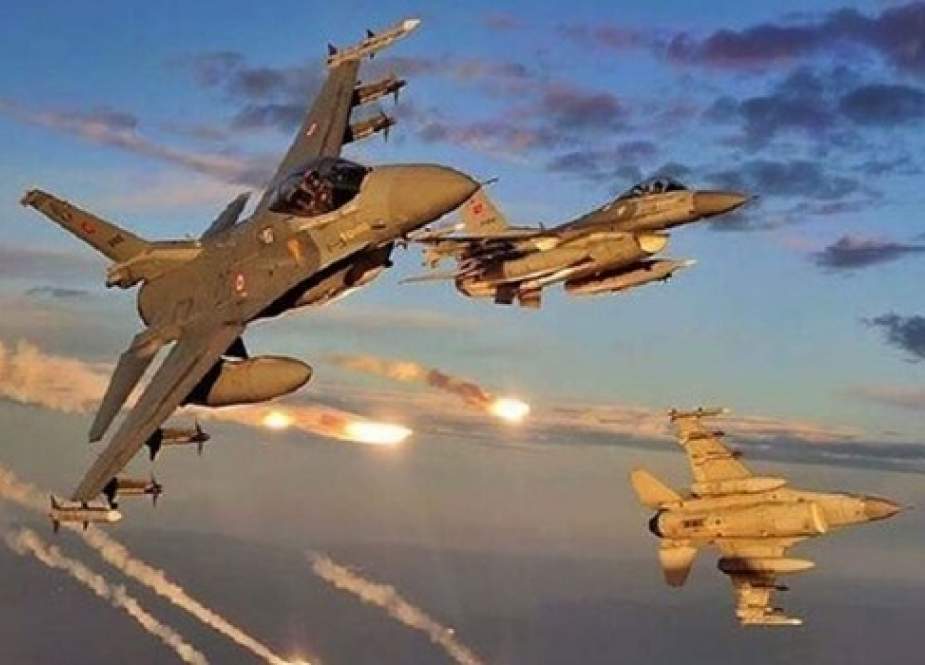 طائرات تركية تقصف مناطق في إقليم كردستان العراق