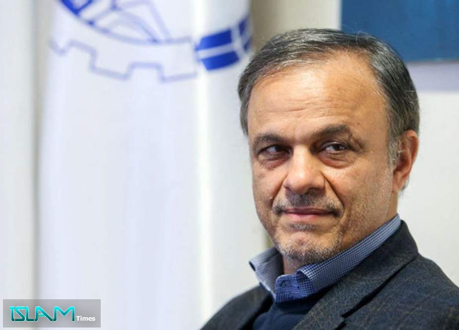 البرلمان الإيراني يمنح الثقة لمرشح وزارة الصناعة