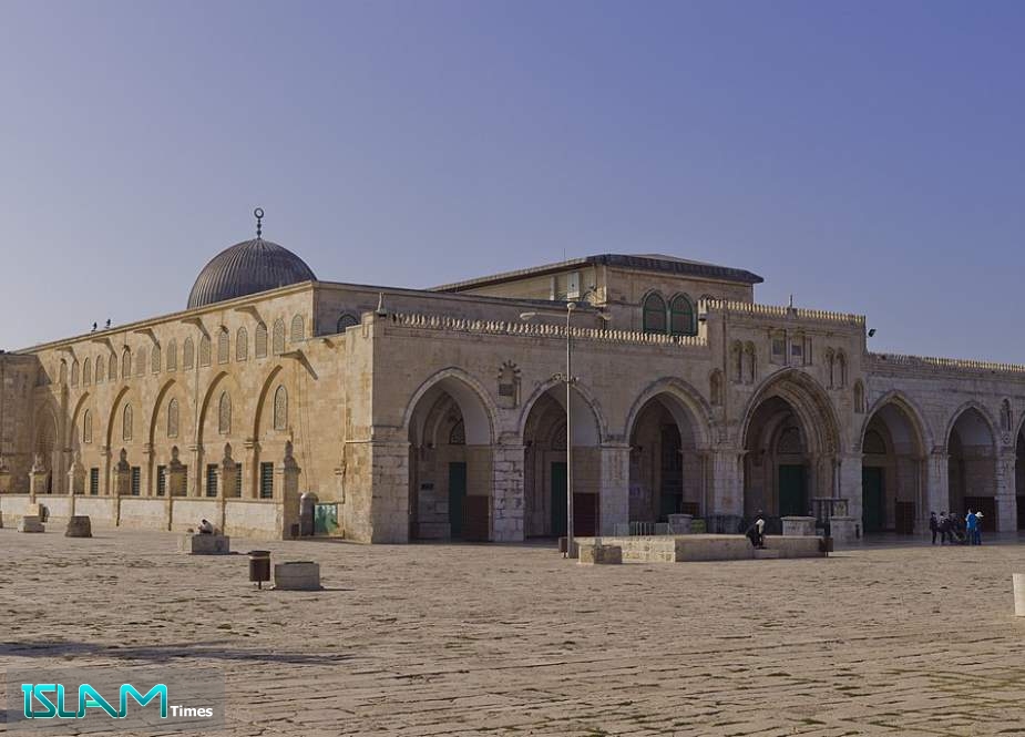 Palestinians Denounce Visit of Gulf Delegation to Al-Aqsa Mosque