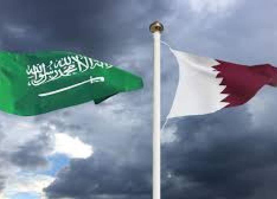 Saudi and Qatar flags.jpg