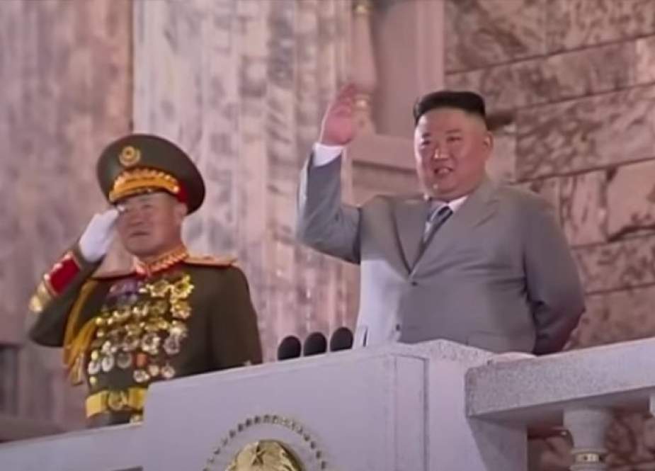 مصدر حكومي كوري جنوبي يعلن عن استعراض عسكري في كوريا الشمالية