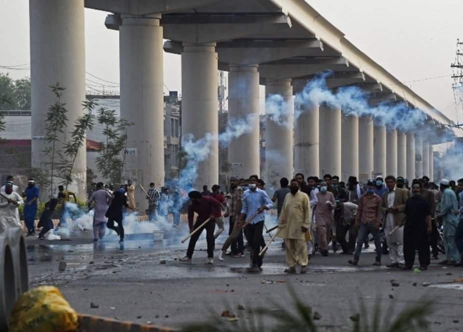 کراچی, TLP رہنماؤں کی فہرست جاری، 150 گرفتار