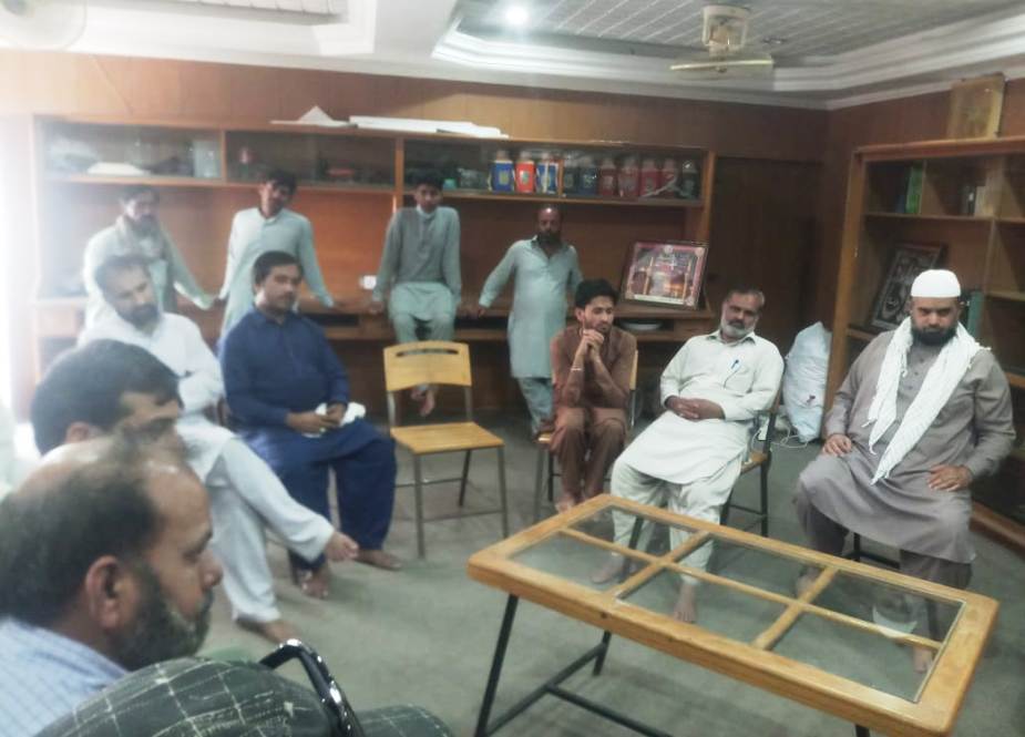 مجلس وحدت مسلمین جنوبی پنجاب کے سیکرٹری جنرل علامہ اقتدار نقوی لیاقت پور سے لاپتہ علی زیدی کے گھر پہنچ گئے