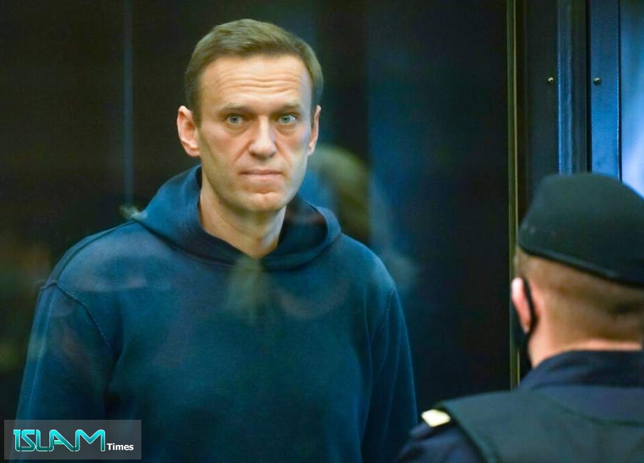 A Russian Court Declares Navalny Group Extremist