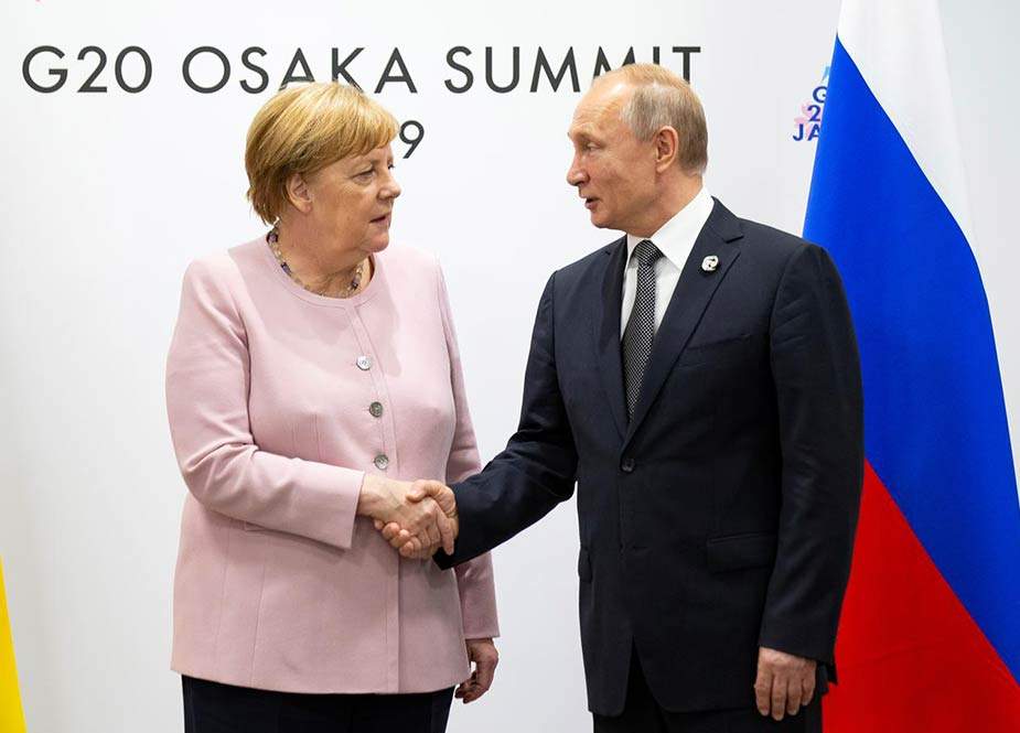 Rus ekspert: Merkel Rusiyaya vida üçün gəlir