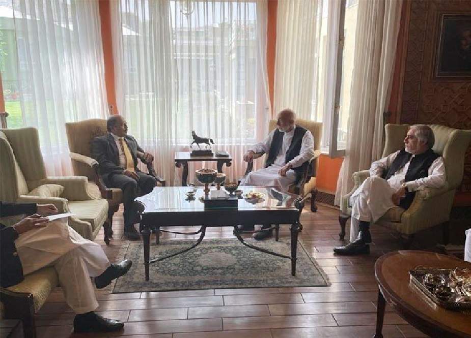 پاکستانی سفیر کی حامد کرزئی اور عبداللہ عبداللہ سے ملاقات
