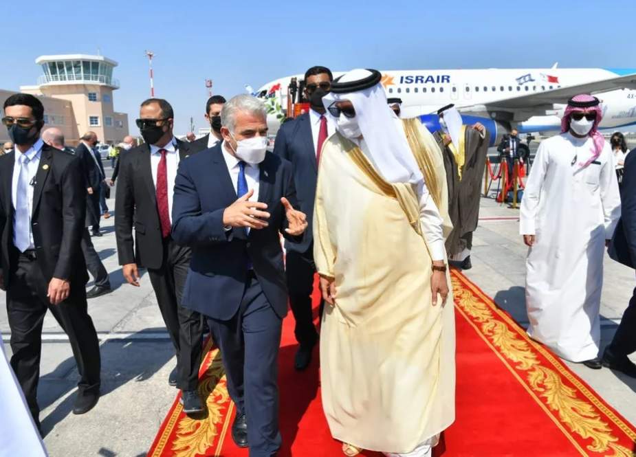 Yair Lapid, Israeli FM arrives to Bahrain International Airport on Muharraq Island.jpg