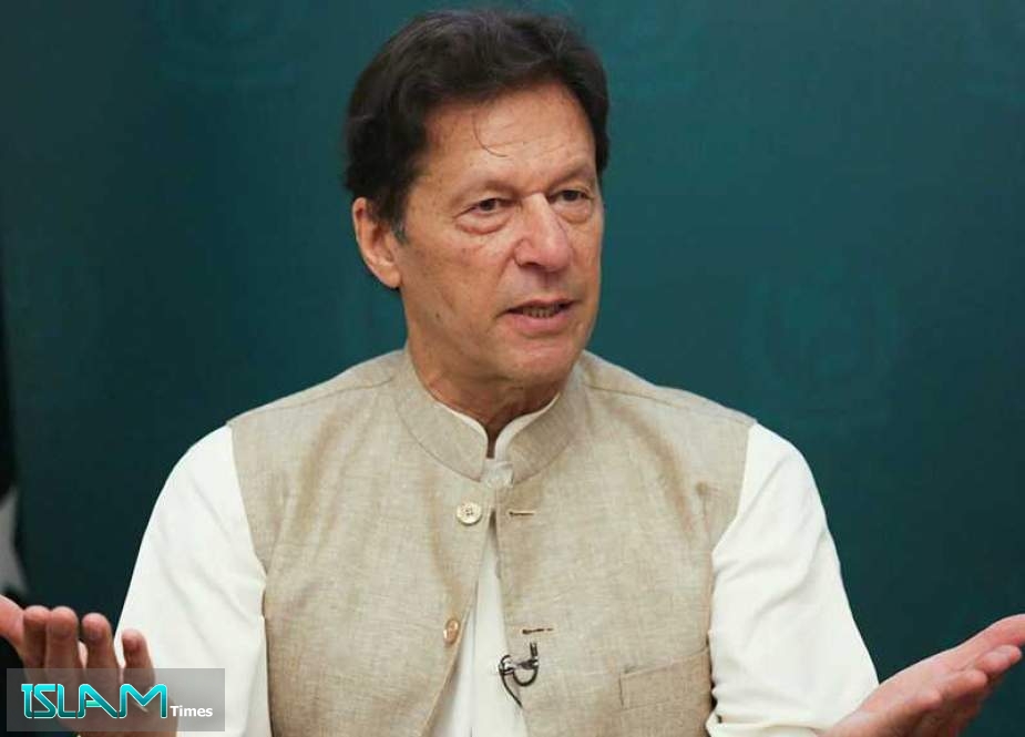 Pakistan PM Promises to Investigate Citizens Named in Pandora Papers