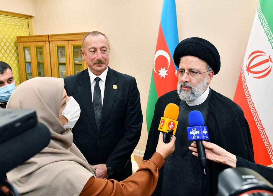 İran Prezidenti: "Azərbaycanla əlaqələrimiz genişlənməli və inkişaf etməlidir"