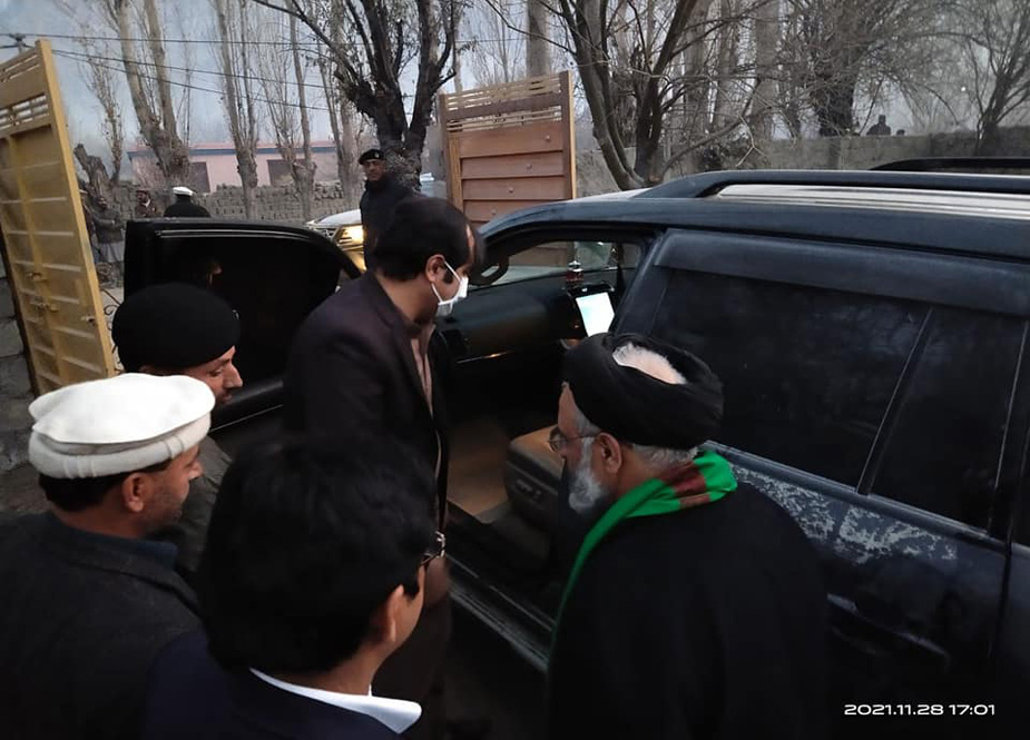 وزیر اعلیٰ خالد خورشید سید علی رضوی سے اظہار تعزیت کیلئے ان کی رہائش گاہ بھی گئے