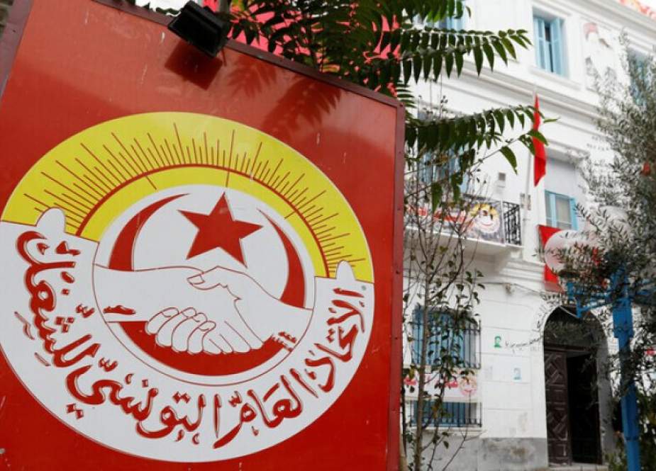 اتحاد الشغل في تونس يدعو لاجراء انتخابات مبكرة