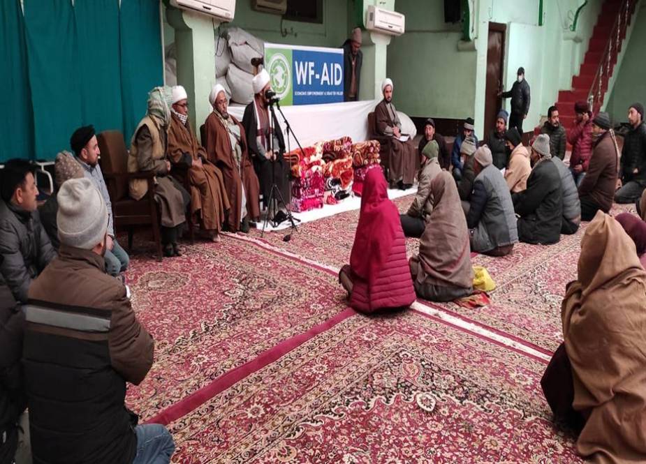 جمعیۃ علماء اثنا عشریہ کرگل نے علاقے کے محتاجوں اور ضرورتمندوں کے درمیان شدید سردی کے پیش نظر کمبلیں تقسیم کیں