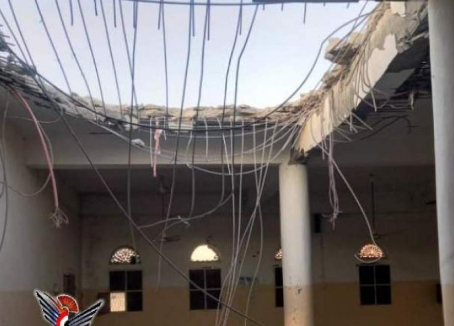 طيران العدوان يدمر مسجد الانصار بسلسلة غارات