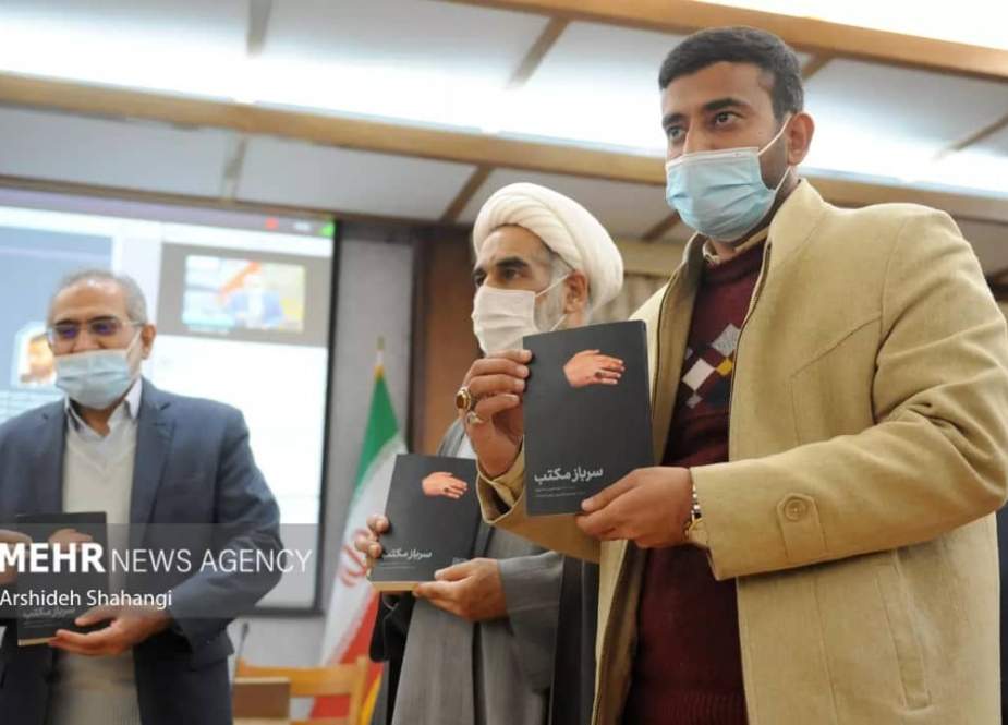 حسن رضا نقوی کی تازہ اردو کتاب "مکتبِ سلیمانی" کے فارسی ایڈیشن "سرباز ِمکتب" کی تقریب رونمائی