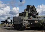 Sweden Deploys Tanks on Gotland amid Russia Tensions