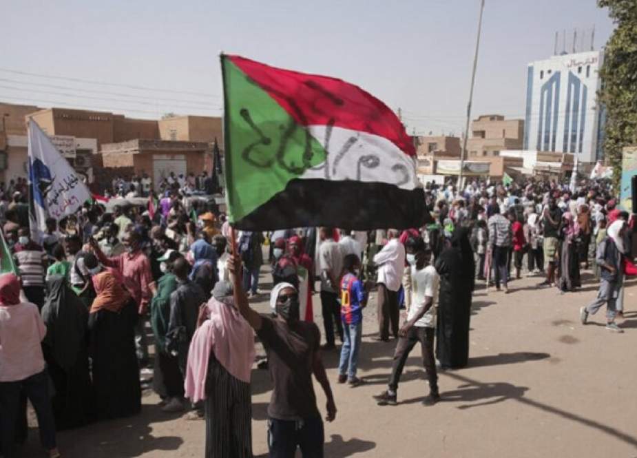 استمرار التظاهرات السودانية ضد حكم العسكر
