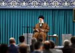 قائد الثورة الاسلامية: التنویر يعتبر من اهم مفاهيم الجهاد
