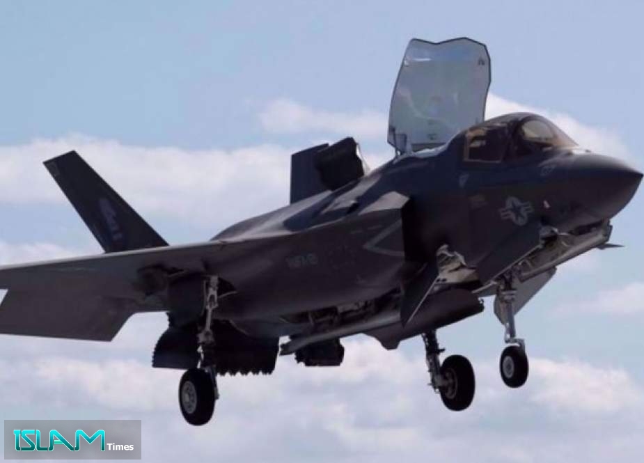 US F-35 Jets Crashes on Aircraft in South China Sea, Seven Injured