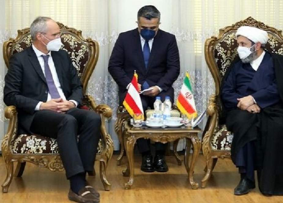 سفير النمسا: نرغب بتنمية العلاقات مع المفكرين الإيرانيين