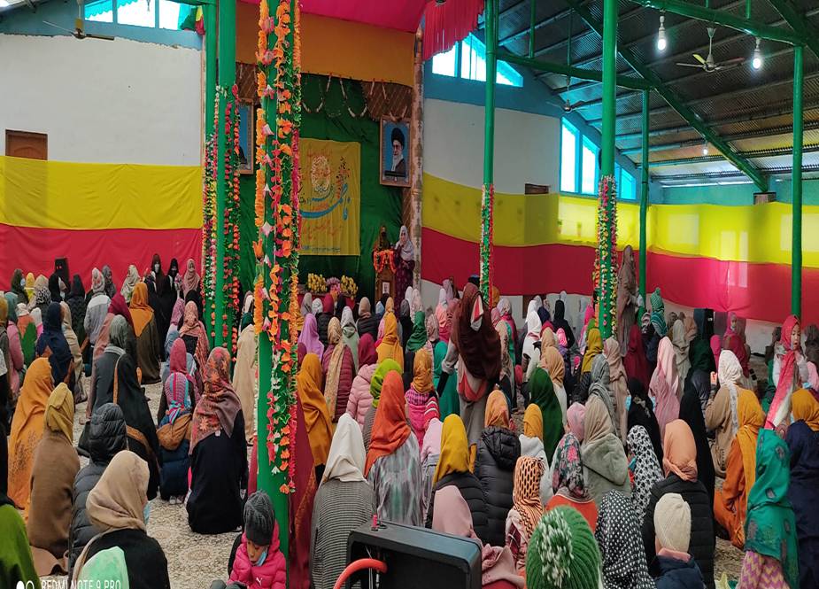 مقبوضہ کشمیر کے سرحدی ضلع کرگل میں حضرت فاطمۃ الزہرا (س) کے یوم ولادت پر پروقار محفل کا انعقاد