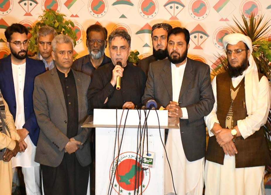سندھ کے دارالخلافہ کراچی میں وڈیرانہ اور جاگیردارانہ سوچ کا مظاہرہ کیا گیا، عامر خان