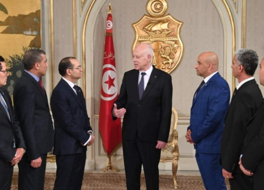 تونس.. سعيّد يرفض حضور مراقبين أجانب في الانتخابات