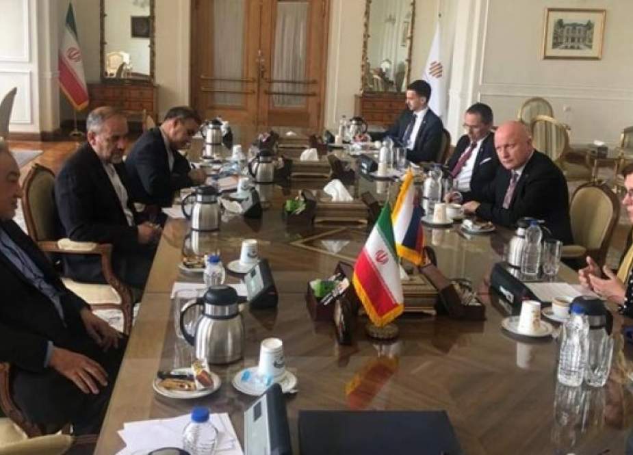 محادثات ايرانية سلوفاكية لتعزيز التعاون الاقتصادي