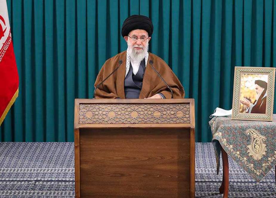 Imam Khamenei Mendesak Program Pendukung yang Mengatasi Tantangan Demografis Iran