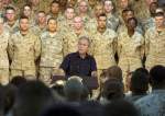George Bush Tergelincirnya di Irak Saat Mengecam Putin, Total Ironis