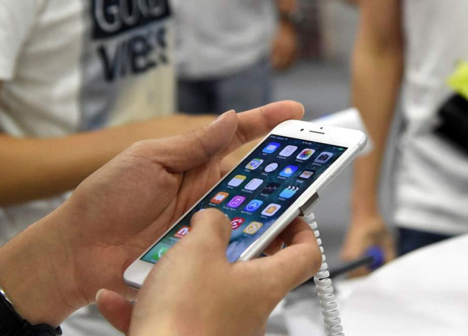 Laporan: Iran Memberlakukan Larangan Impor Ponsel Apple
