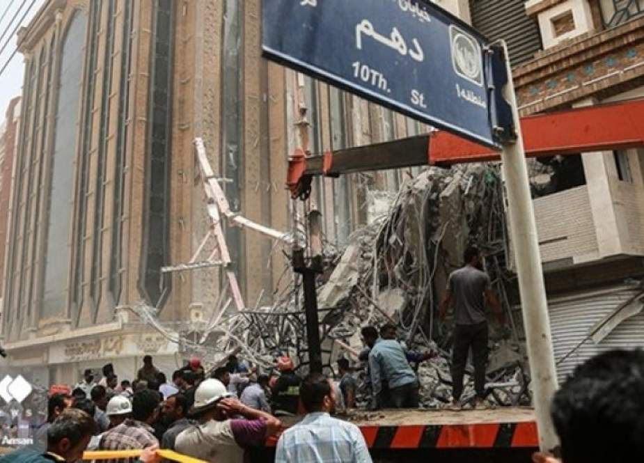 ارتفاع عدد ضحايا حادث انهيار المبنى في آبادان الى 10 أشخاص
