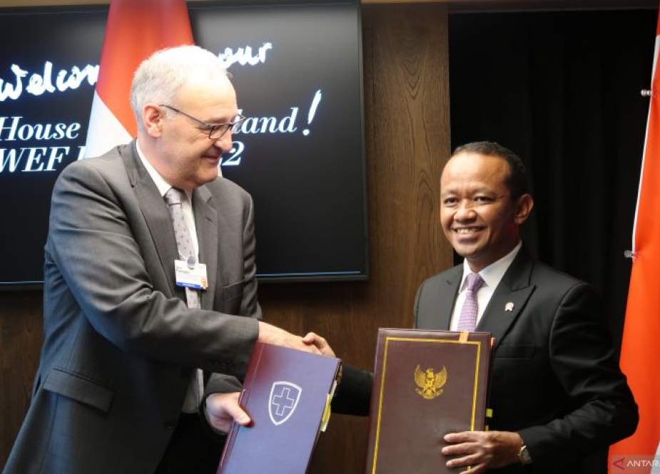 Indonesia - Swiss tanda tangani perpanjangan kerjasama perdagangan dan investasi bilateral di Davos, Swiss, Selasa (24/5/2022).