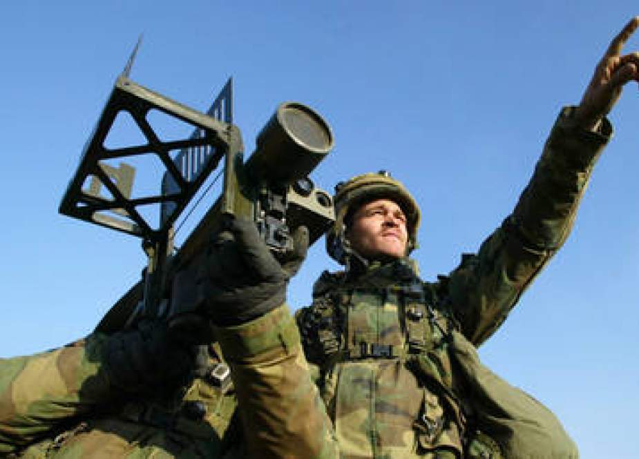 Pentagon Akan Mengisi Kembali Stok Stinger yang Dikirim ke Ukraina