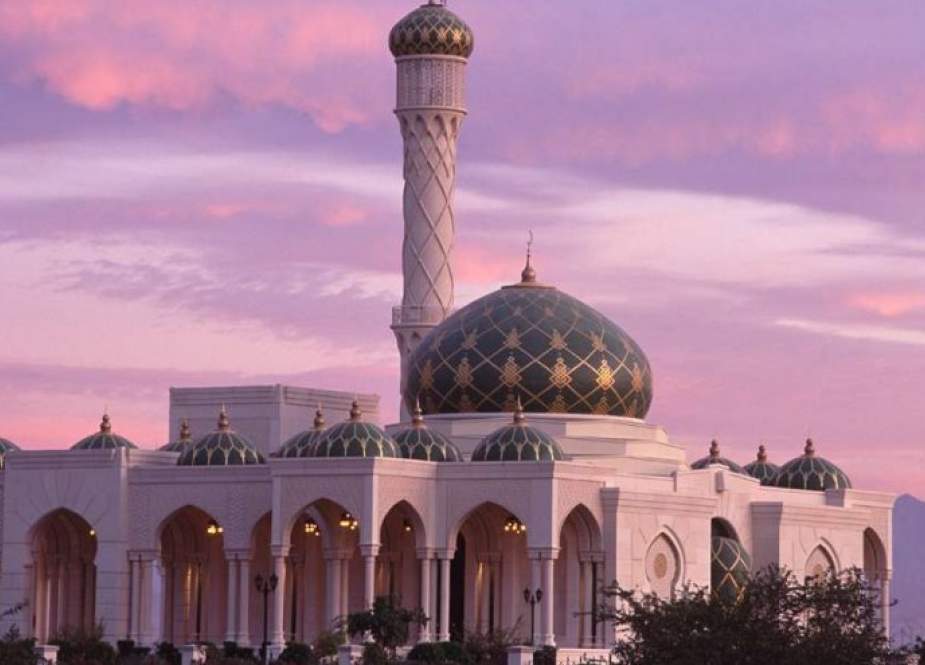 سلطنة عمان توجه جميع مساجدها لنصرة النبي (ص) في خطبة الجمعة
