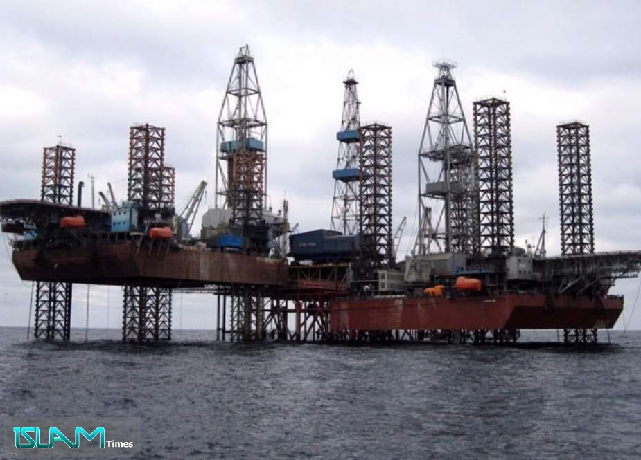 Crimea Official Ukraine Strikes with Missiles Oil Drilling Platforms