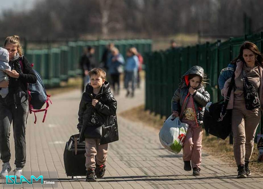 Ukrainian Refugees to Be Kicked Out of Homes En Masse in EU State