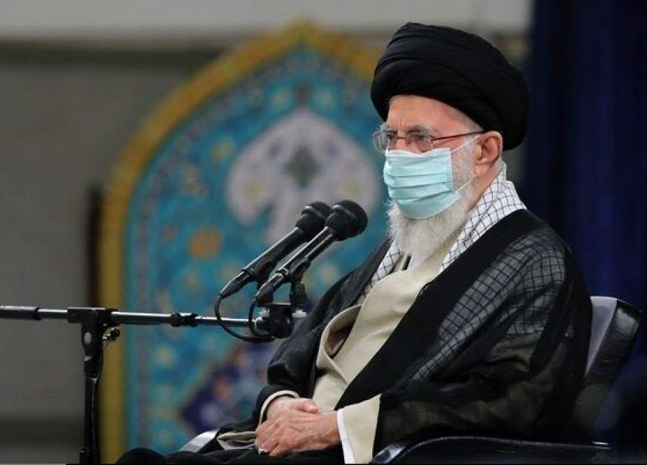 Imam Khamenei: Rahasia Kemenangan Iran terletak pada Ketegaran dan Tidak Takut pada Musuh