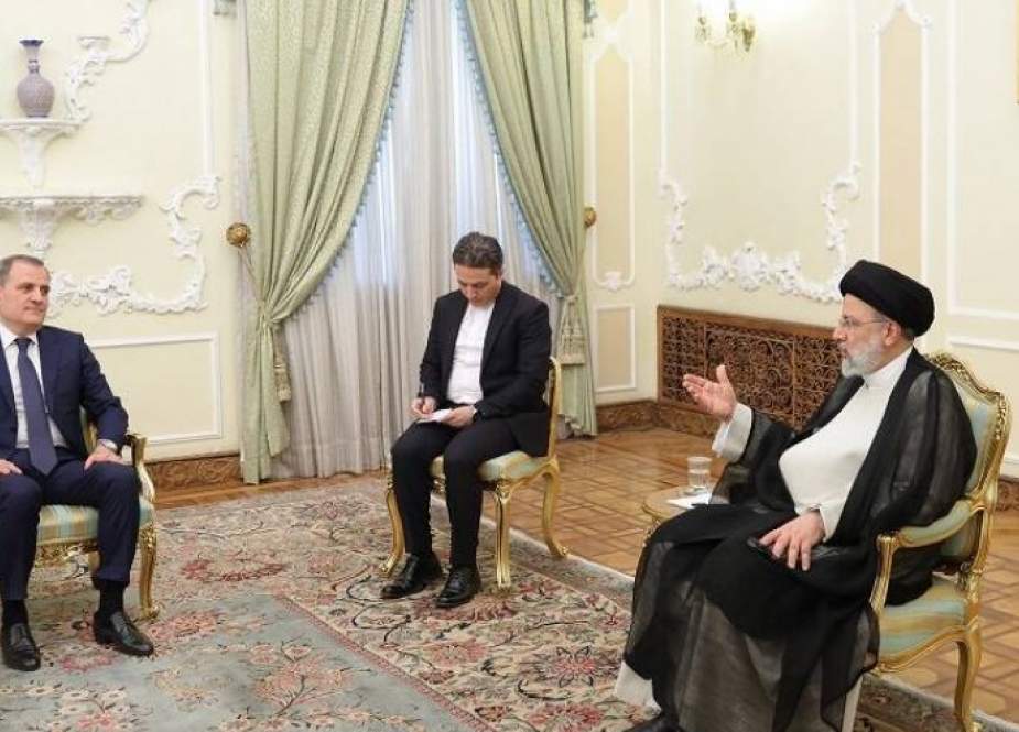 رئيسي: النهوض بالعلاقات بين طهران وباكو يقود إلى التعاون الإقليمي الفاعل