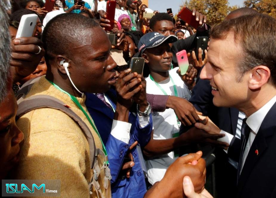 Мыслители античности. Путешествие в горы. Красивая дорога и человек. Beginning of visiting. Альпиндустрия патагония.