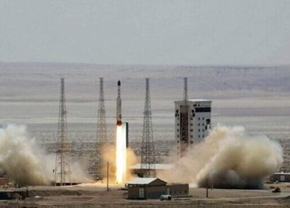 القمر الصناعي الايراني “خيام” سيُطلق الى الفضاء الأسبوع المقبل