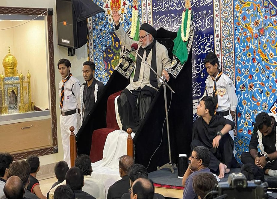 عشرہ محرم الحرام کی مجالس عزا سے علامہ سید حسن ظفر نقوی کا خطاب جاری ہے