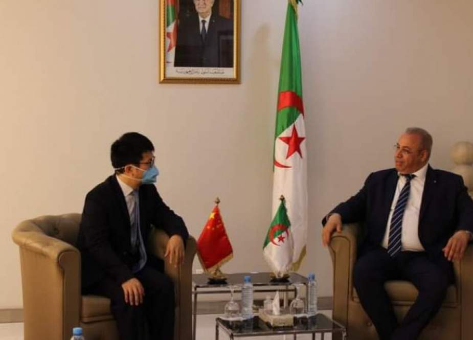 الجزائر والصين تنويان رفع مستوى التعاون الصناعي بينهما