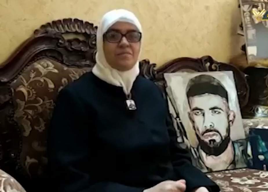 Palestina: Ibu Martir Nabulsi Menyapa Sayyid Nasrallah via Al-Manar
