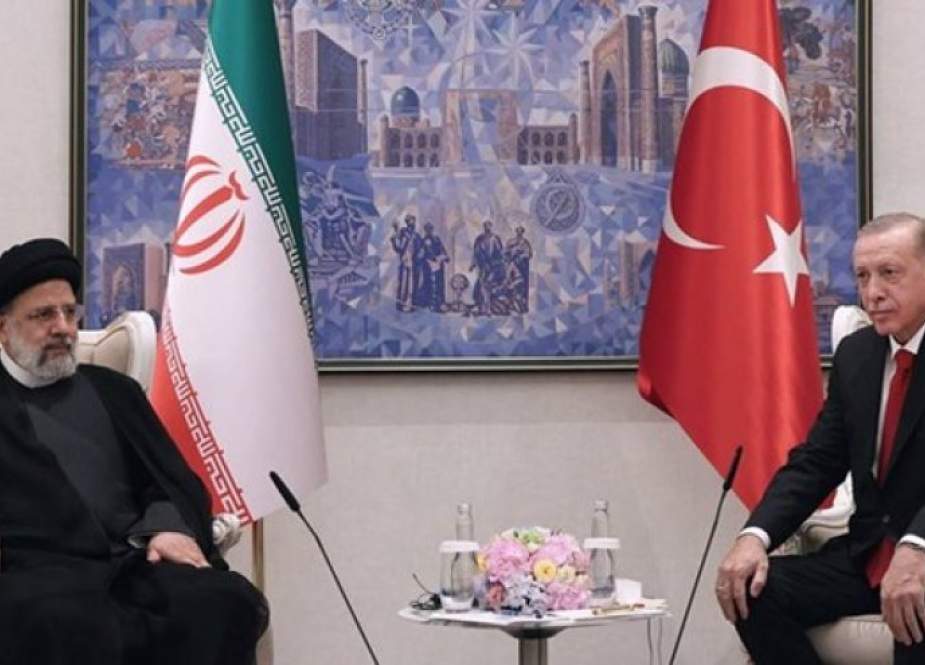 الرئيسان الايراني والتركي يؤكدان على الإسراع بتنفيذ الاتفاقات الثنائية