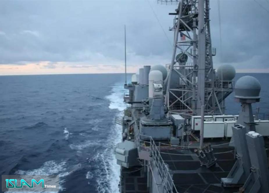 US, Canadian Warships Sail through Taiwan Strait